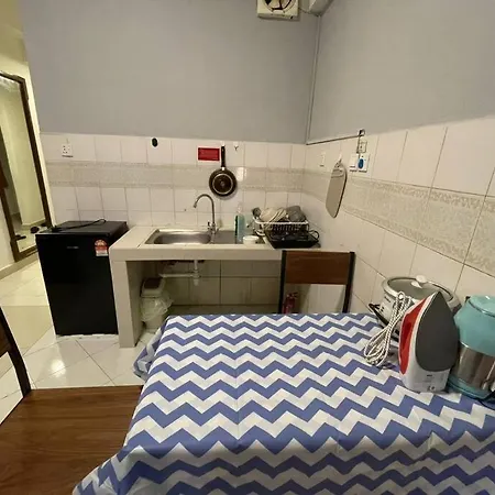 Kk City A2Z Api Api Studio Homestay Kota Kinabalu Exterior photo
